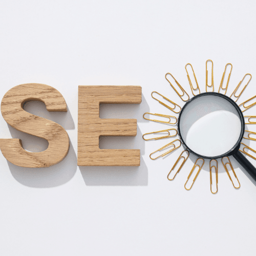 Découvrez pourquoi le marketing SEO est essentiel pour booster votre visibilité en ligne et attirer durablement des clients qualifiés.